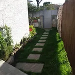 Traditional In S Pedro , Estoril Villa *