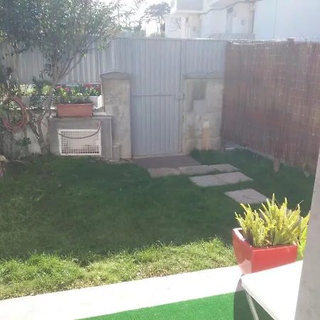 Villa Traditional In S Pedro , Estoril Alapraia