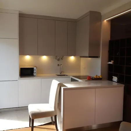 Traditional In S Pedro , Estoril * Alapraia